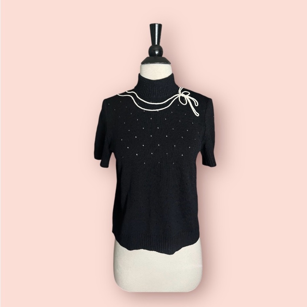 ST.JOHN Preppy Blouse Size 4‎